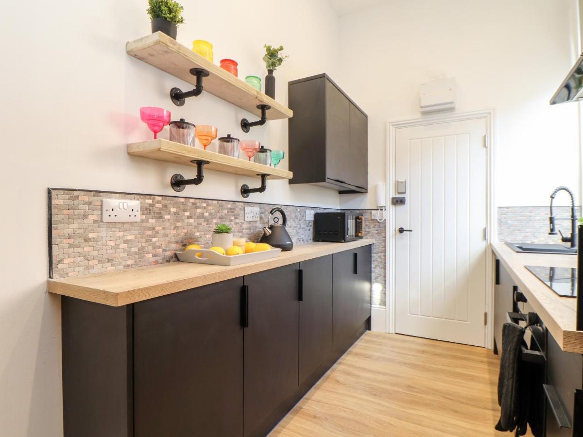 The Dynar Apartment Helston Exterior photo